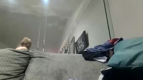 Puddles online show from December 4, 2:38 pm