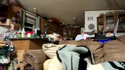 puffynipples1962 online show from June 21, 9:59 am
