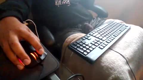 puhcwhisperer online show from December 9, 4:26 pm