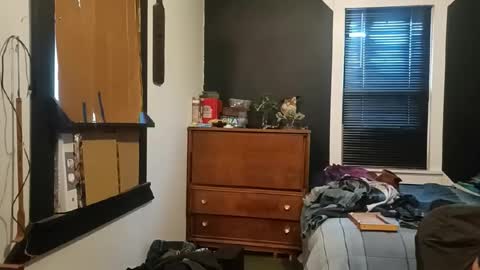 pUnKie6 online show from December 25, 2:56 pm