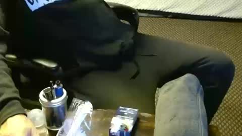 Jojo online show from October 17, 7:45 am