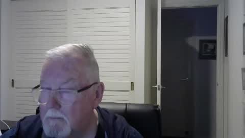 punt1 online show from October 19, 8:30 am