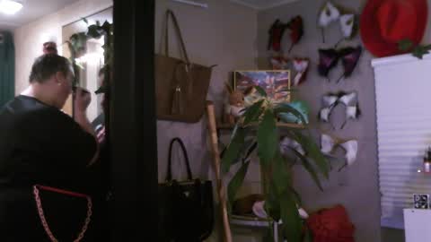 Puppy online show from December 2, 2:24 am