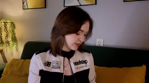 Sophie online show from December 11, 11:30 am