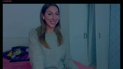 Isabelle online show from January 8, 8:58 pm