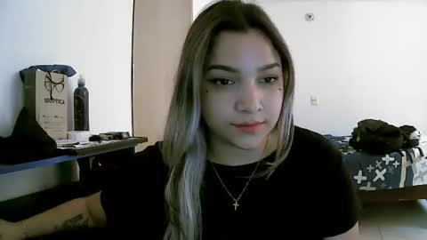 Lizzy online show from March 7, 7:14 pm