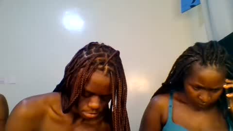 Honey online show from July 6, 7:27 pm