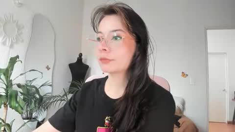 Vero online from Tuesday to Sunday online show from April 23, 5:14 pm