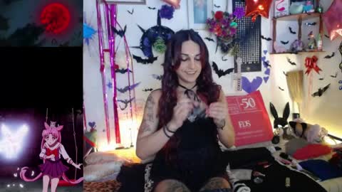 purplekattlyn online show from May 15, 4:21 am