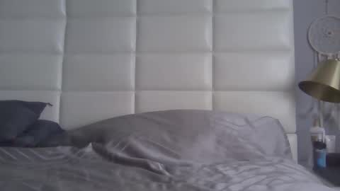 purplelotusgirl online show from September 28, 1:09 pm