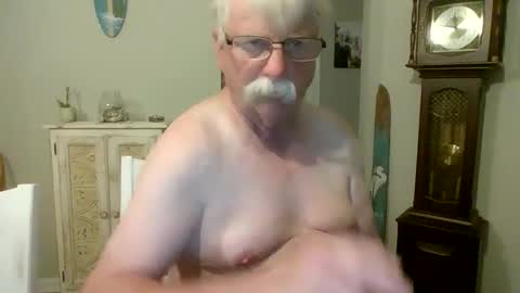 purpleshroom online show from March 6, 4:44 am