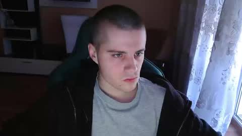 Snapshot of pusaprada chatting on March 9, 7:23 am pusaprada online show from March 9, 7:23 am