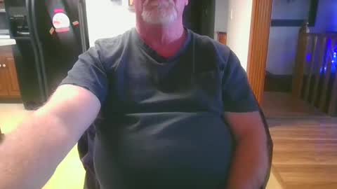 Snapshot of pussylover1365 chatting on January 13, 10:13 pm pussylover1365 online show from January 13, 10:13 pm