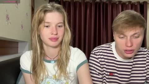 Lina online show from April 15, 4:32 pm