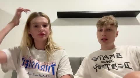 Lina online show from March 20, 6:02 pm