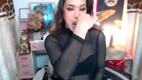 Queen Agatha online show from October 22, 3:35 pm