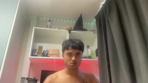 qosmo123 online show from April 2, 9:05 am