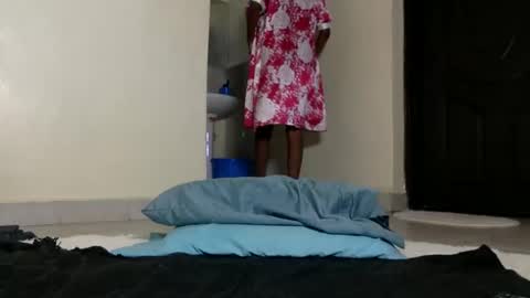 queen_asha online show from December 14, 12:22 am