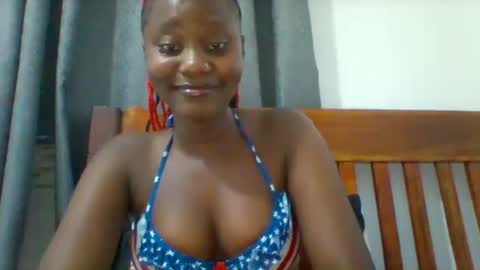 Snapshot of queen_diveer chatting on October 11, 7:06 pm queen_diveer online show from October 11, 7:06 pm