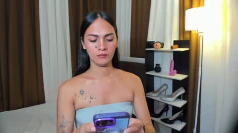 Queen Dyosa online show from November 18, 11:15 pm