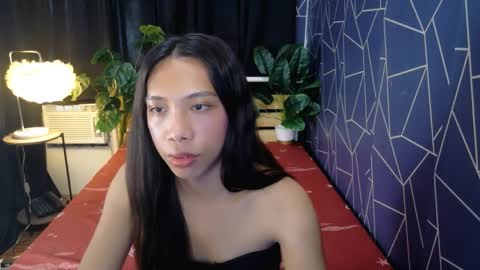queen_gia online show from April 10, 6:52 am