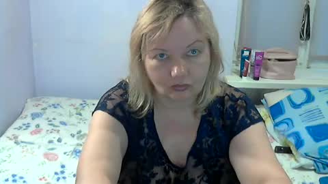 queen_jane8 online show from August 5, 4:15 pm