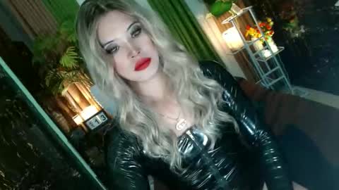 Kendal  online here from 6am-3pm philippine time online show from January 13, 7:49 am