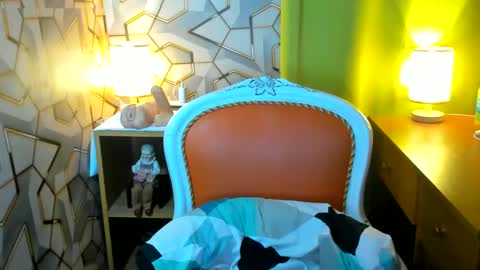 queen_lexie online show from December 7, 10:23 pm