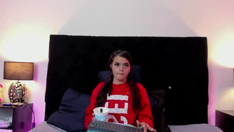 queen_misy online show from April 23, 8:21 pm