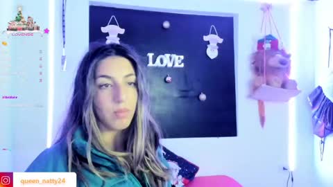 queen_natttyy online show from January 4, 6:41 am