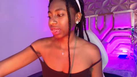   online show from March 1, 6:23 pm