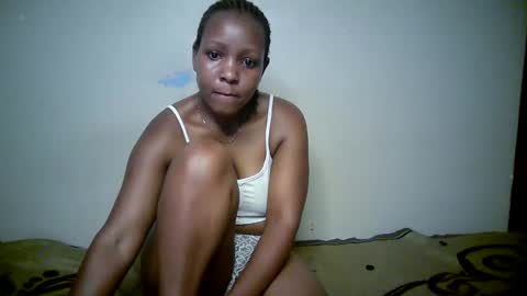 queen_pretty1 online show from March 10, 5:50 pm
