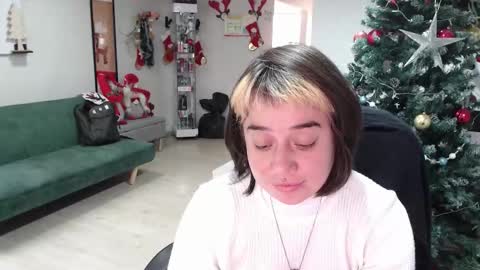  Zafiro  ILL BROADCAST UNTIL DECEMBER  Onlyfans  online show from December 4, 4:50 pm