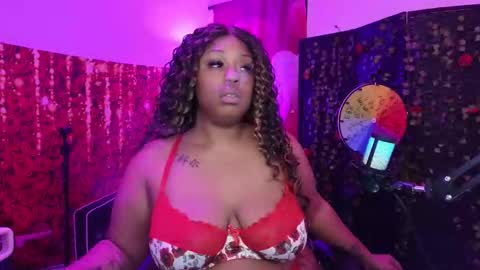 Queen Cherise Roze online show from February 24, 4:54 pm