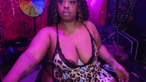 Queen Cherise Roze online show from April 2, 5:42 pm