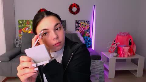 Patricia online show from November 27, 12:57 pm