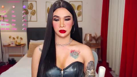 lexie online show from December 5, 1:31 pm