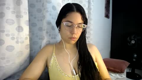 Paola online show from July 10, 2:27 am