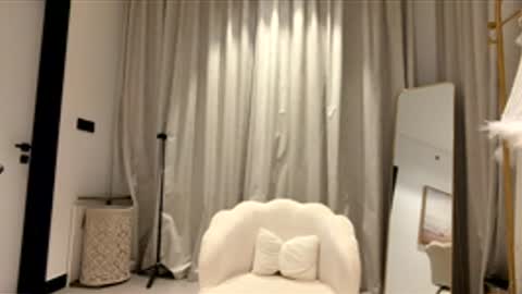 quelc538 online show from March 22, 6:45 pm