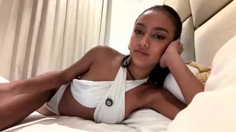 quelc538 online show from March 19, 10:14 pm