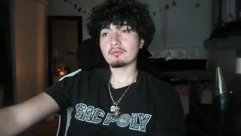 qwert4206 online show from February 18, 8:25 am