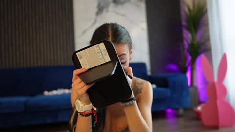 Ann online show from April 6, 4:46 am