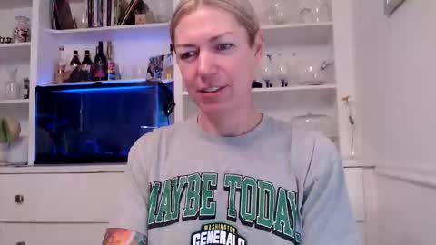 Racy Tracy online show from March 27, 3:13 pm