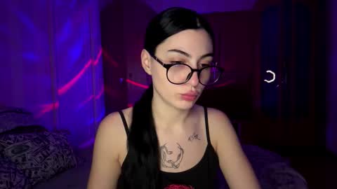 Luna online show from December 16, 9:10 pm