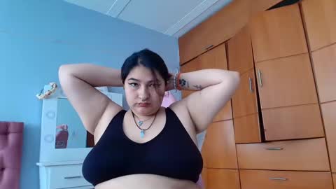 radiantgoddes online show from February 11, 5:29 pm