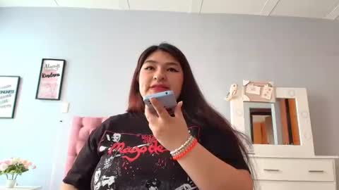 radiantgoddes online show from January 13, 2:11 pm