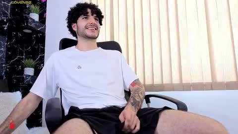 R A F A E L online show from March 3, 8:16 pm