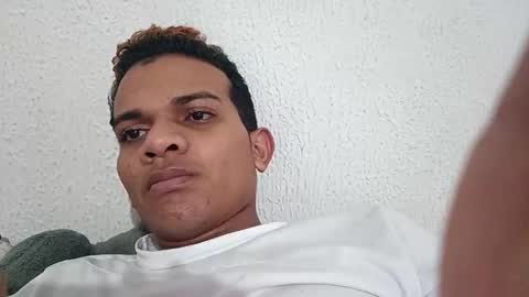 rafaelperez02 online show from November 10, 10:29 am