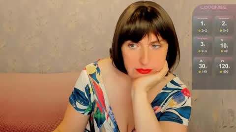 rainbowladyy online show from June 24, 10:11 am