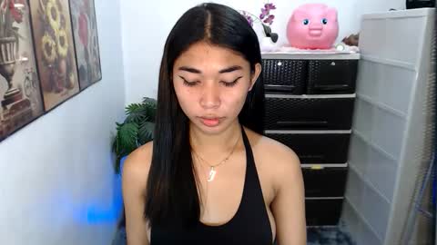 raindrizzle1706 online show from March 28, 5:58 pm